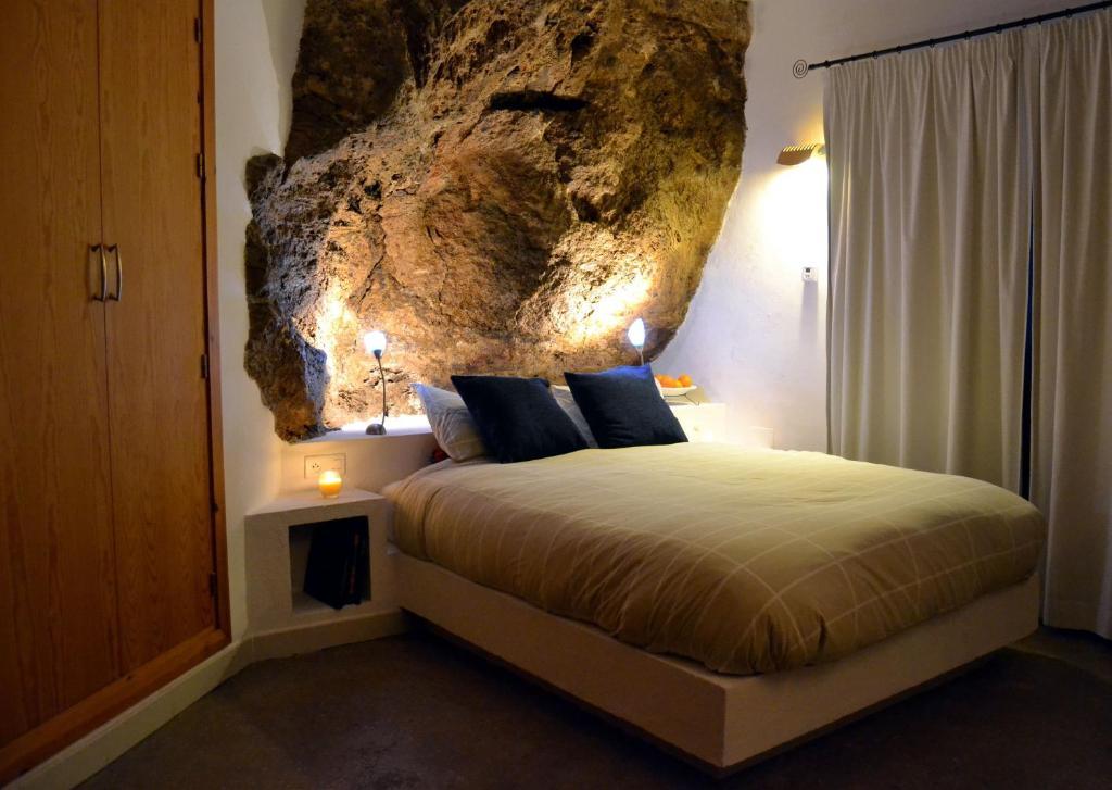 Villa La Roca - A Fusion Of Modern And Typical Andalucian Architecture Montecorto Room photo